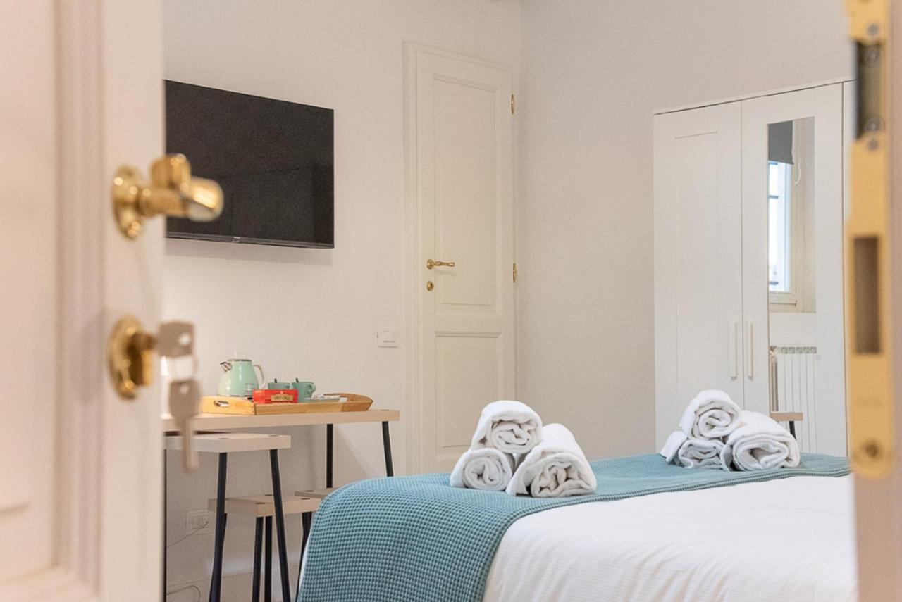 Coco Places Rooms Santa Maria Novella, Centro Storico Флоренция Экстерьер фото