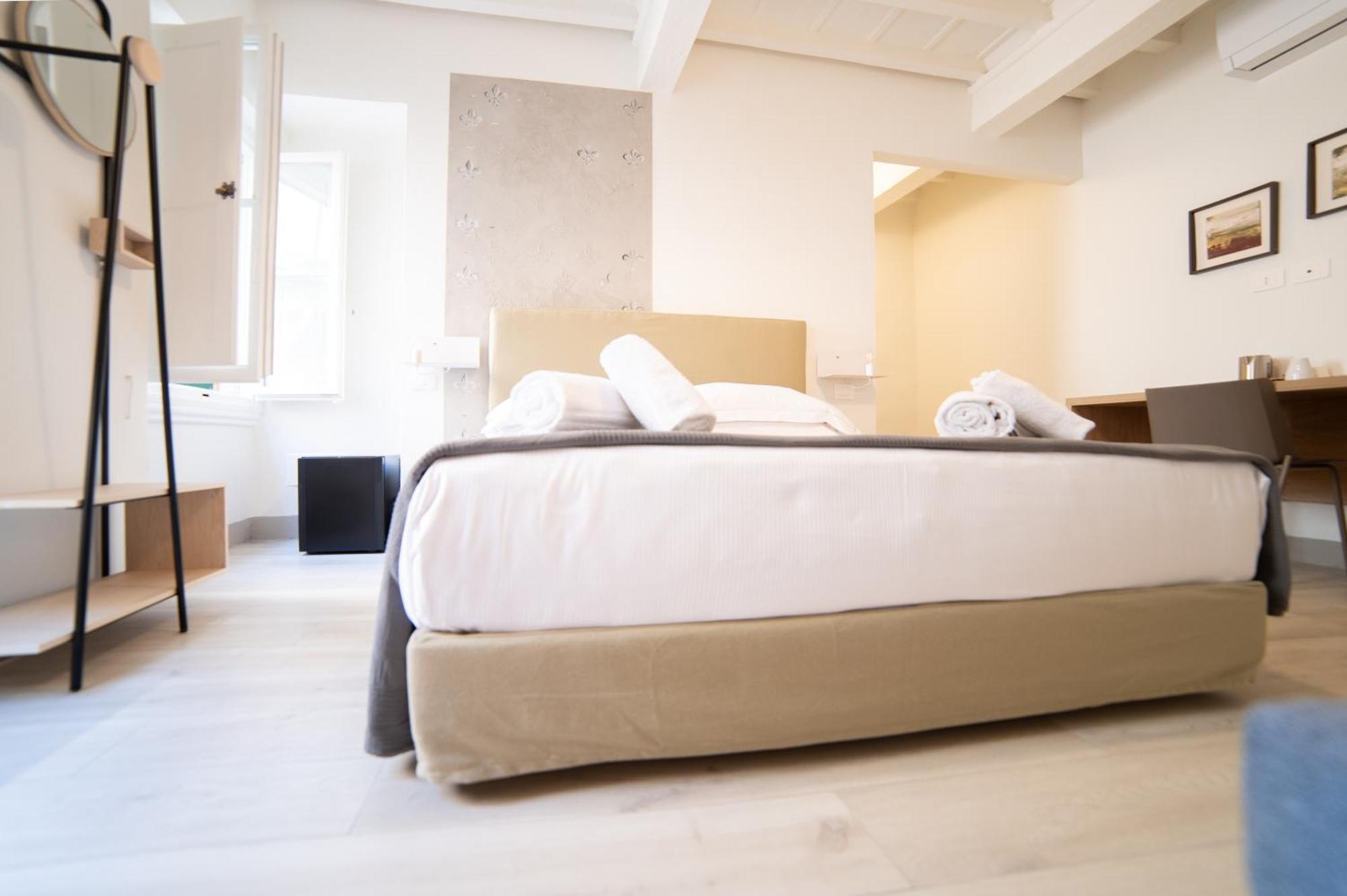 Coco Places Rooms Santa Maria Novella, Centro Storico Флоренция Экстерьер фото